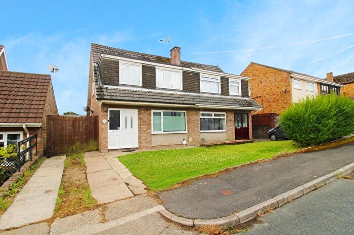 3 Bedroom Semi-Detached House For Sale In Chalfont Close, Beddau, Pontypridd, Rhondda Cynon Taff., CF38