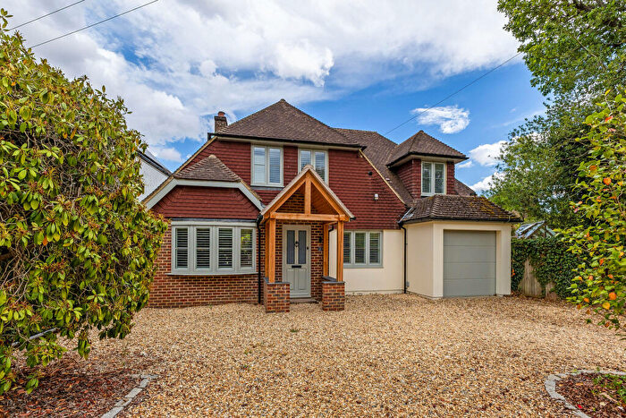 4 Bedroom Detached House For Sale In Denmans Close, Lindfield, RH16