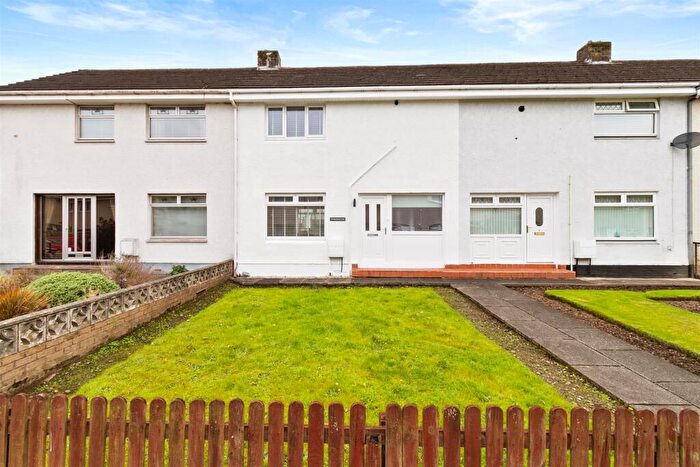 2 Bedroom Terraced House For Sale In Mcculloch Lane, Alexandria, G83