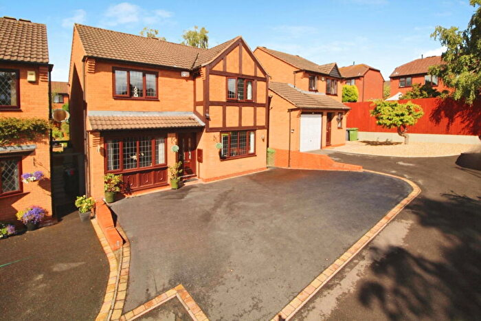 4 Bedroom Detached House For Sale In Peregrine Grove, Spennells, Kidderminster, DY10