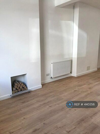 2 Bedroom Semi-Detached House To Rent In Merthyr Street, Barry, CF63