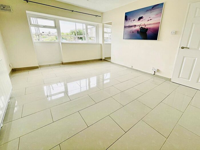 1 Bedroom Flat To Rent In Hendre, Brynmawr, NP23