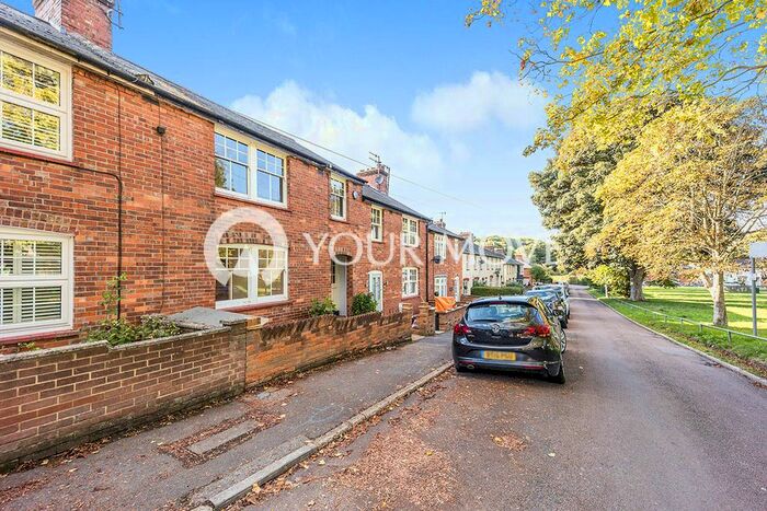 3 Bedroom Terraced House To Rent In Oliver Crescent, Farningham, Dartford, Kent, DA4