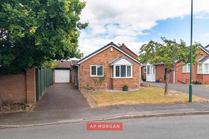 2 Bedroom Bungalow For Sale In Burnthurst Crescent, Shirley, Solihull, West Midlands, B90