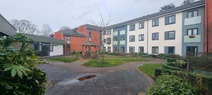 2 Bedroom Apartment To Rent In Brooklands Gardens, Market Harborough, Leicestershire, LE16