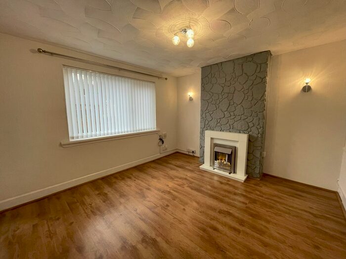 3 Bedroom Semi-Detached House To Rent In Heol Y Glo, Tonna, Neath, SA11