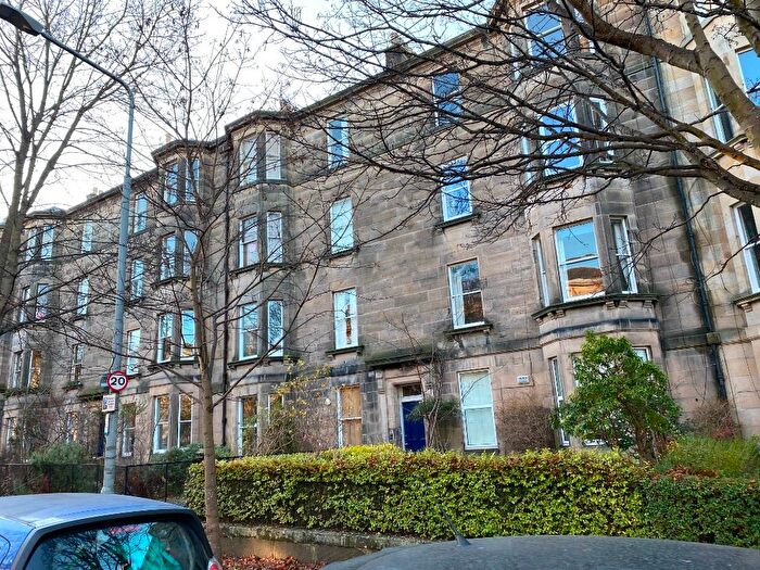 2 Bedroom Flat To Rent In Gladstone Terrace, Newington, Edinburgh, EH9