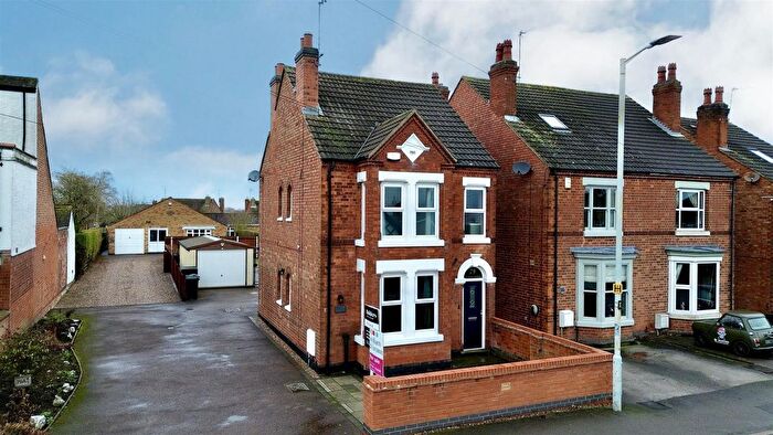 2 Bedroom Detached House For Sale In Leicester Road, Shepshed, Loughborough, LE12