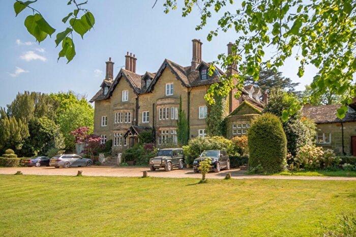 5 Bedroom House For Sale In Lewes Road, Haywards Heath, RH17