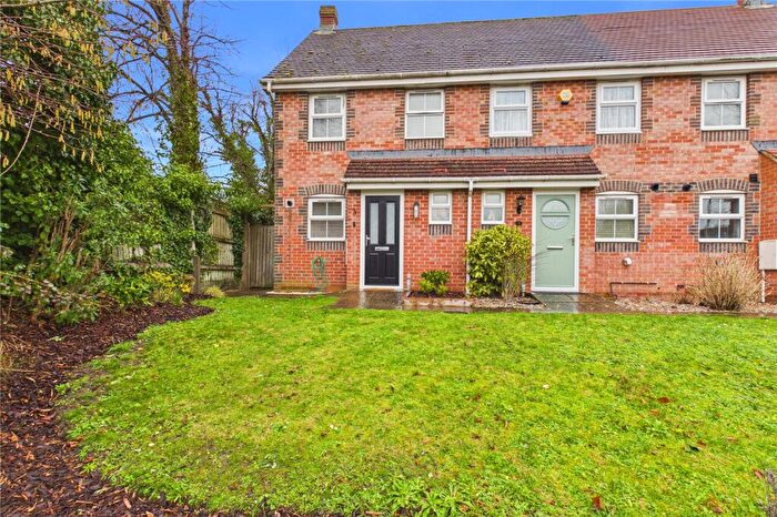 2 Bedroom End Of Terrace House For Sale In Spring Gardens, Theale, Reading, Berkshire, RG7
