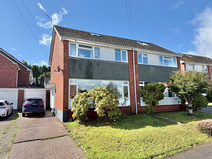 4 Bedroom Semi-detached House For Sale In Woodbury View, St Thomas, EX2