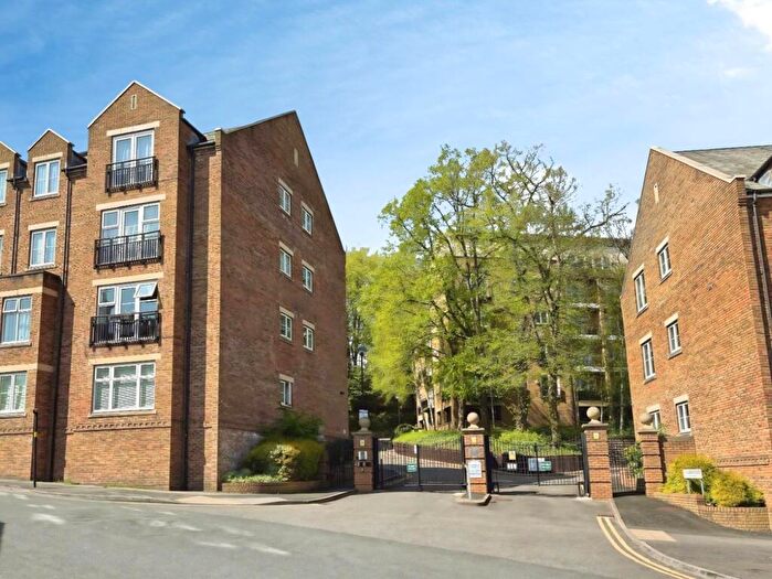 2 Bedroom Flat For Sale In Caversham Place, Sutton Coldfield, B73