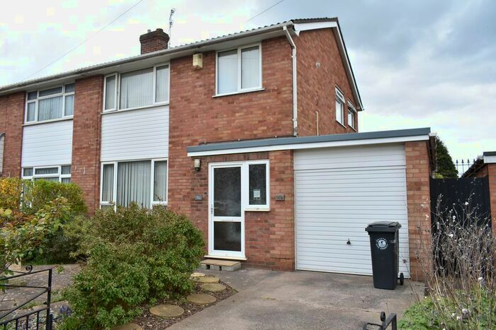 3 Bedroom Semi-Detached House To Rent In Brentry Lane, Bristol, BS10