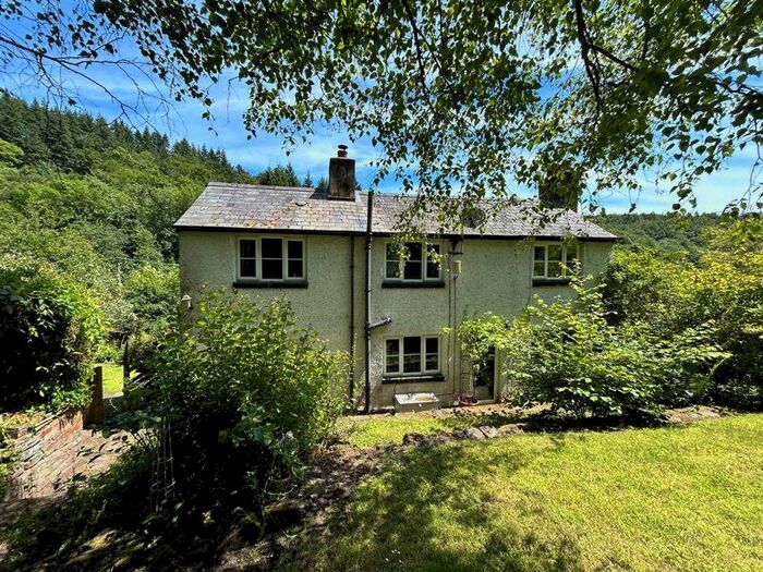 3 Bedroom Semi-Detached House For Sale In Bradley Cottages, Lower Soudley, GL14