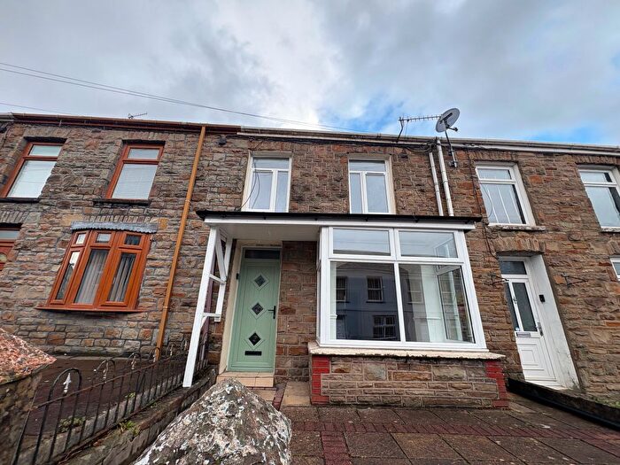 3 Bedroom Terraced House To Rent In Oxford Street, Pontycymer, Bridgend, CF32