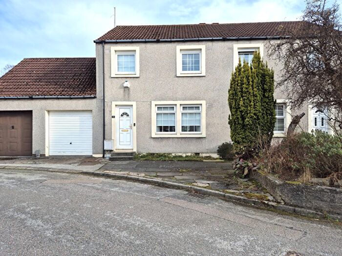 3 Bedroom End Of Terrace House For Sale In Denmore Park, Bridge Of Don, Aberdeen, AB23