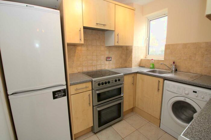 1 Bedroom Cluster House To Rent In The Lawns, Hemel Hempstead, HP1