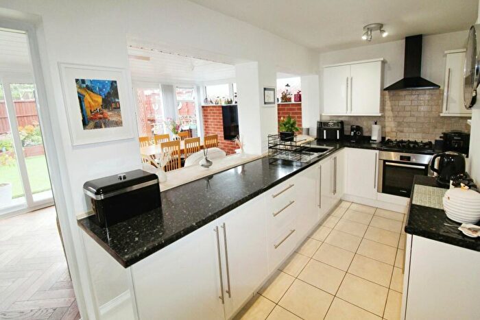 3 Bedroom Bungalow For Sale In Boyne Road, Birmingham, West Midlands, B26