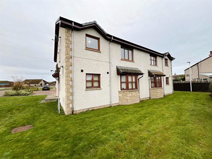 2 Bedroom Flat For Sale In Ewing Gardens, Lossiemouth, IV31