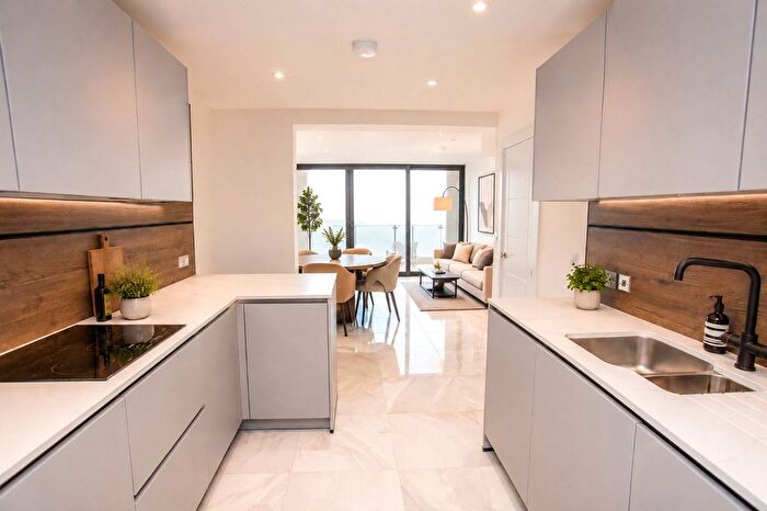 2 Bedroom Flat For Sale In Coastal Point, - New South Promenade Blackpool, Lancashire, FY4