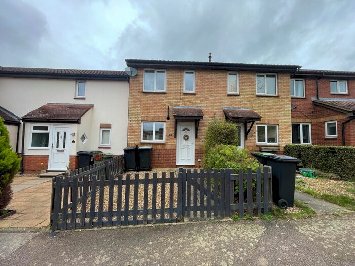 2 Bedroom Terraced House To Rent In Dickens Court, Biggleswade, SG18