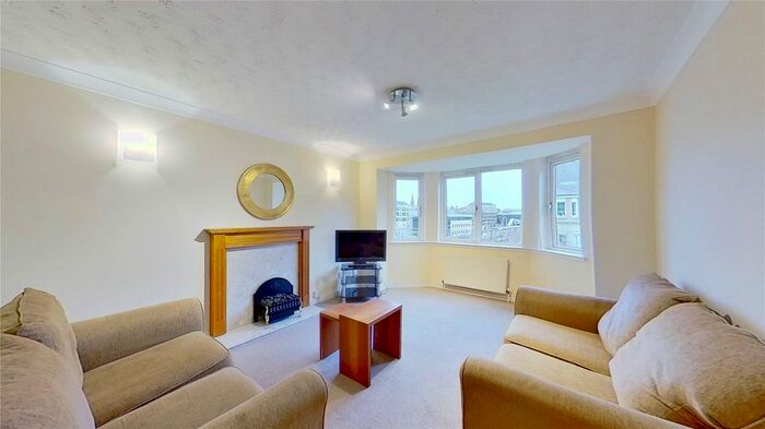 2 Bedroom Flat To Rent In Easter Dalry Place, Edinburgh, EH11