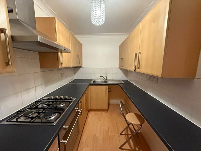 1 Bedroom Flat To Rent In Ashness Gardens, Greenford, UB6