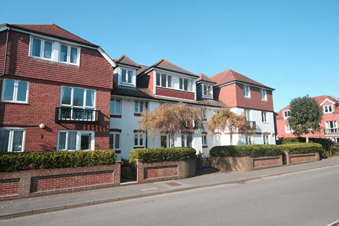 1 Bedroom Retirement Property For Sale In Danestream Court, Milford On Sea, SO41
