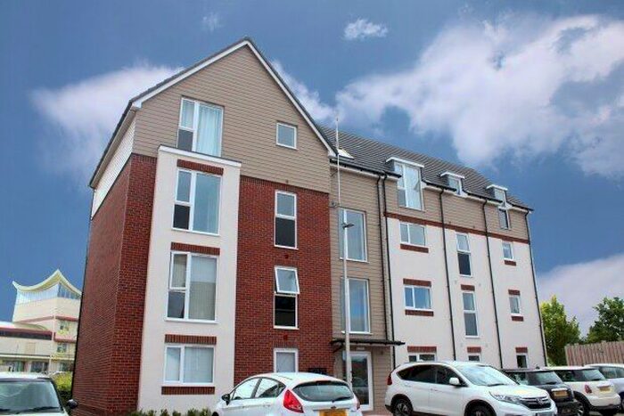 2 Bedroom Flat To Rent In Sykes House, Rugby, CV21