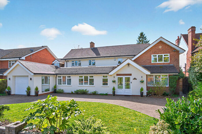 6 Bedroom Detached House For Sale In Silhill Hall Road, Solihull, B91