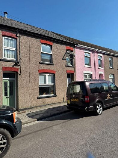 3 Bedroom Terraced House For Sale In Roman Road, Banwen, Neath, SA10