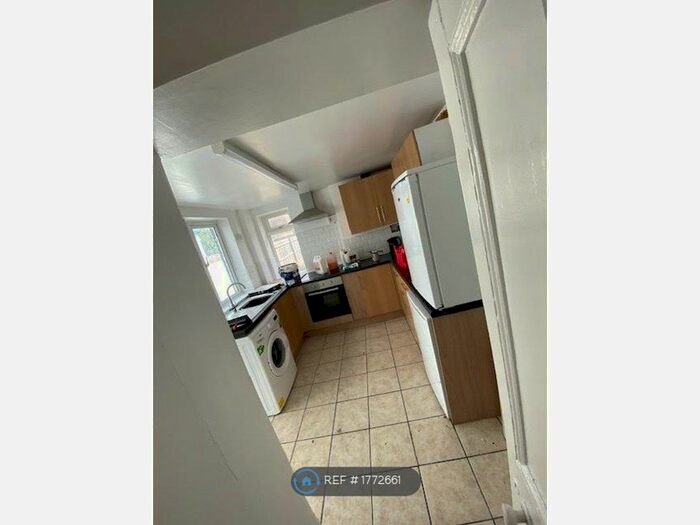 2 Bedroom Terraced House To Rent In Swindon Road, Cheltenham, GL51