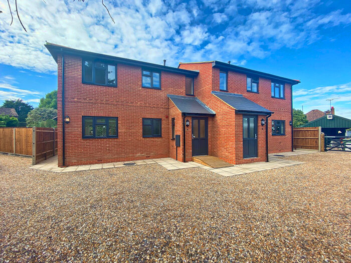 1 Bedroom Maisonette To Rent In Ash Street, Ash Vale, GU12