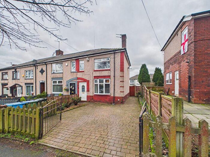2 Bedroom End Of Terrace House For Sale In Chaucer Road, Middleton, Manchester, M24