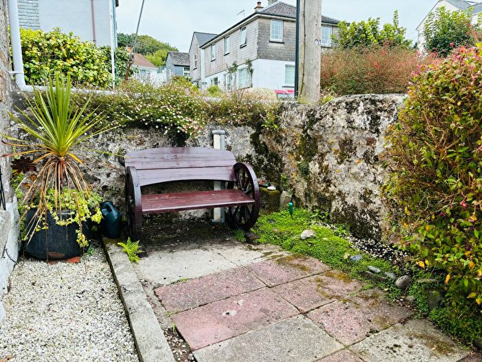2 Bedroom Cottage To Rent In Tredavoe, Penzance, TR20