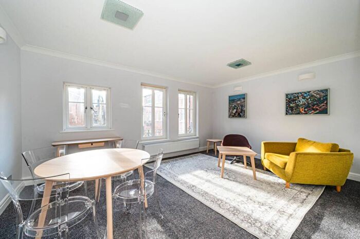 2 Bedroom Flat To Rent In Stalbridge Street, Marylebone, London, NW1