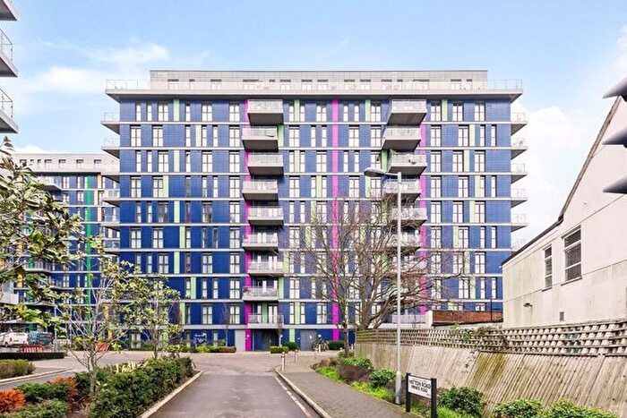 2 Bedroom Flat To Rent In Wembley, HA0