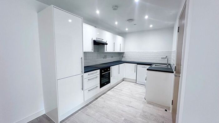 2 Bedroom Flat To Rent In Armstrong House, Fletton Quays, Peterborough, PE2