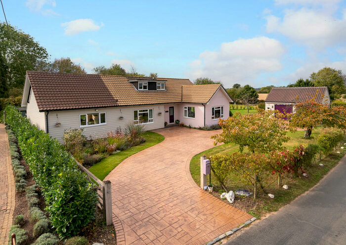 3 Bedroom Detached Bungalow For Sale In Cross End, Pebmarsh, CO9