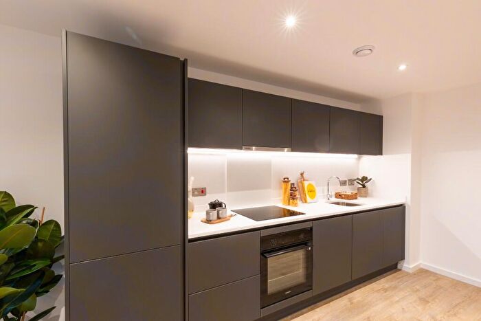 1 Bedroom Flat To Rent In Flat, Swan Street, Manchester, Greater Manchester, M4