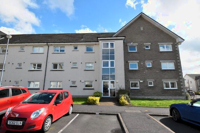 2 Bedroom Flat To Rent In Castle Road, Dumbarton, West Dunbartonshire, G82