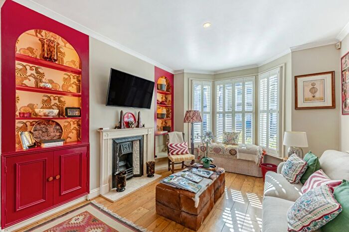 4 Bedroom Terraced House For Sale In Brookville Road, Fulham, London, SW6