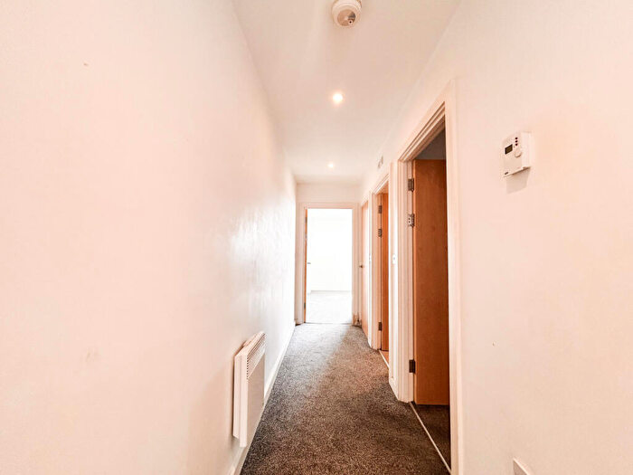 1 Bedroom Flat For Sale In Linea Apartments, DN15
