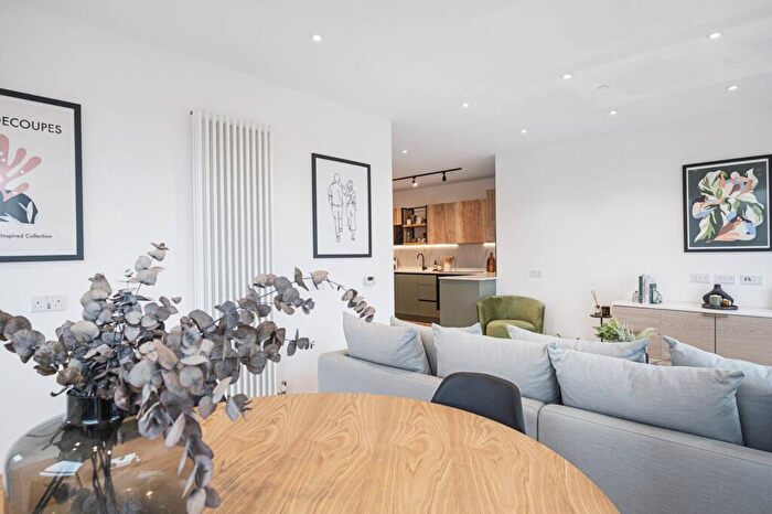 1 Bedroom Flat To Rent In Icon Heights, Wood Green, London, N22