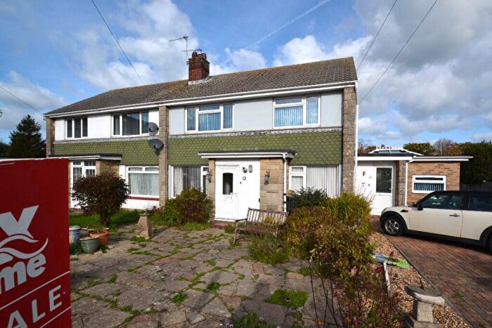 2 Bedroom Ground Maisonette For Sale In Grasmere Avenue, Ryde, Isle Of Wight, PO33