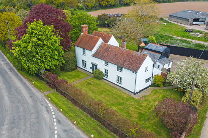 5 Bedroom Detached House For Sale In Windmill Road, Bradfield, Essex, CO11