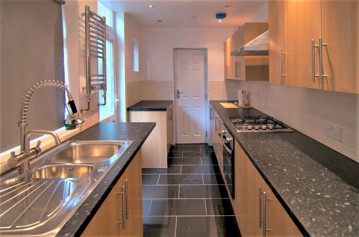 6 Bedroom Terraced House To Rent In Hubert Road, Selly Oak, Birmingham, B29