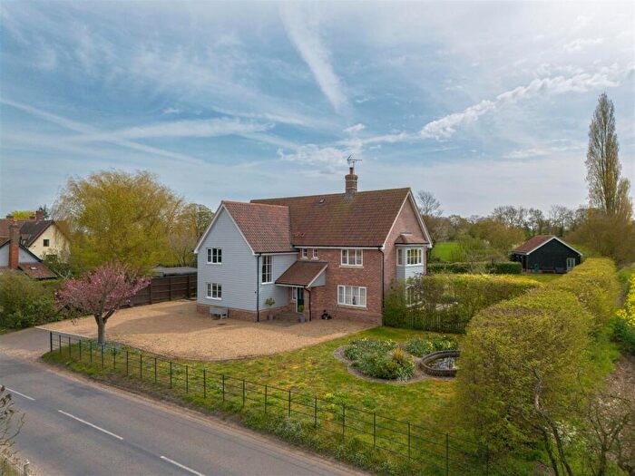 4 Bedroom Detached House For Sale In The Street, Wickham Skeith, IP23
