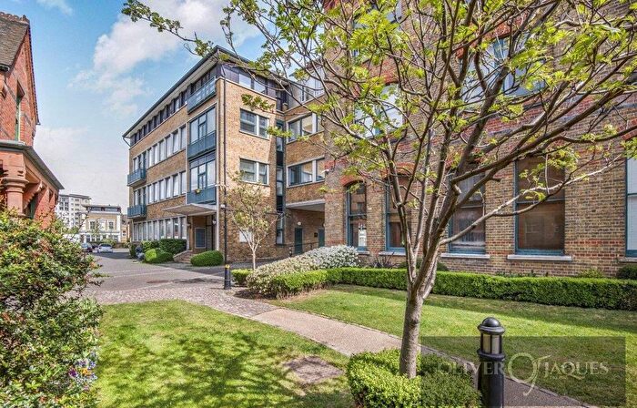 1 Bedroom Flat To Rent In Staten Building, Bow Quarter, London, E3