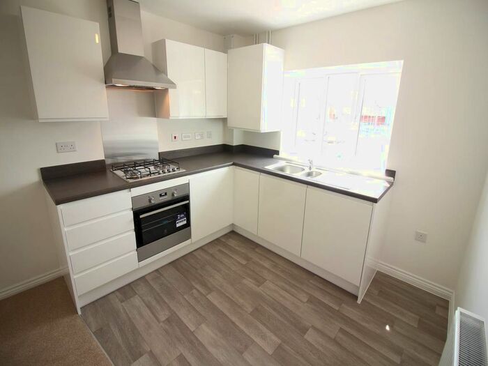 1 Bedroom Flat To Rent In Swan Crescent, Newport, NP19